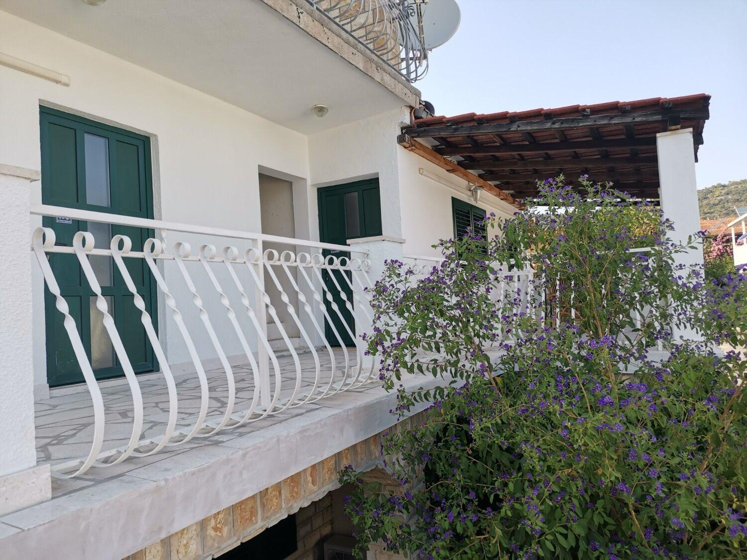 Apartments Srdan Vinisce Luaran gambar