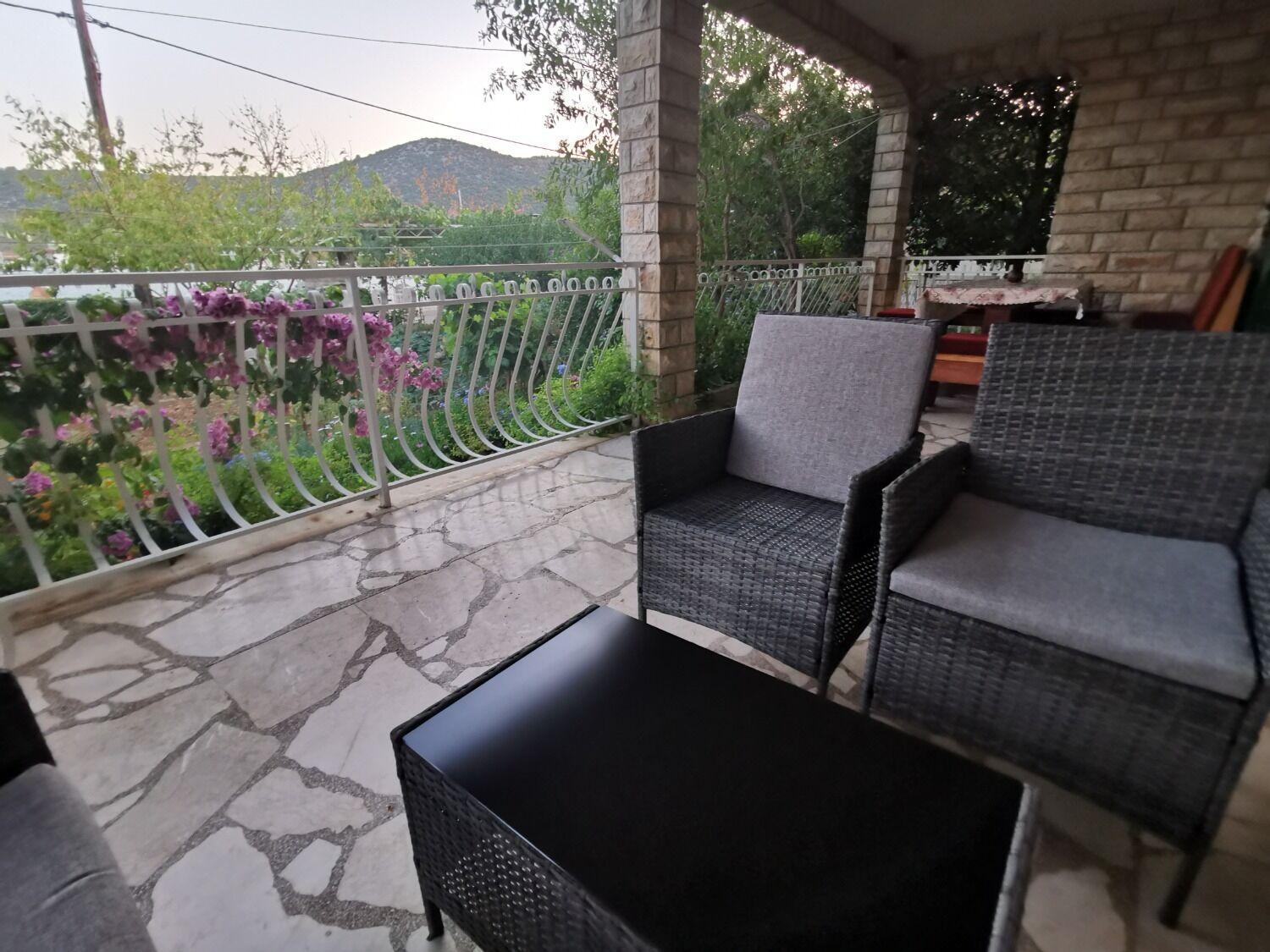 Apartments Srdan Vinisce Luaran gambar